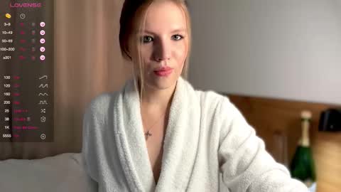 VICTORIA online show from September 15, 1:05 am