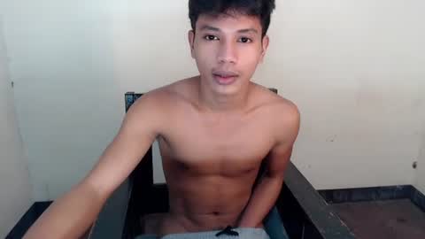 1sweetloverxx online show from October 20, 9:43 am