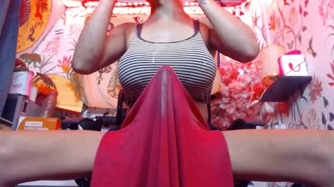 Snapshot of 21cmmusclecockts chatting on October 24, 5:53 pm mharjorie online show from October 24, 5:53 pm