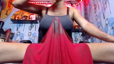 Snapshot of 21cmmusclecockts chatting on March 26, 3:50 pm mharjorie online show from March 26, 3:50 pm