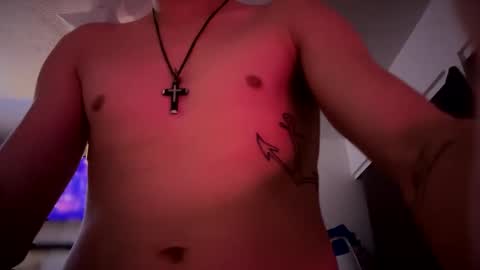 Snapshot of 21yearsy0ung9icheshung chatting on February 11, 7:38 pm AlecurClit online show from February 11, 7:38 pm