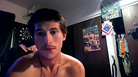 Snapshot of 21yearsy0ung9icheshung chatting on September 30, 12:59 am AlecurClit online show from September 30, 12:59 am