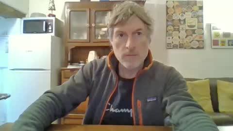 Snapshot of 22esserre chatting on December 9, 12:40 pm 22esserre online show from December 9, 12:40 pm