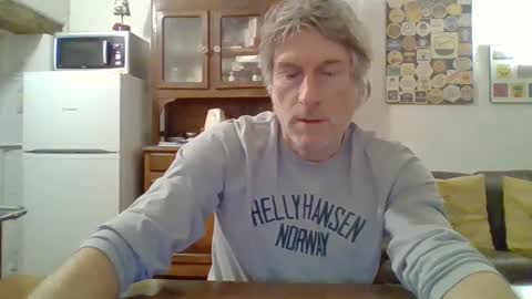 Snapshot of 22esserre chatting on December 20, 4:14 pm 22esserre online show from December 20, 4:14 pm