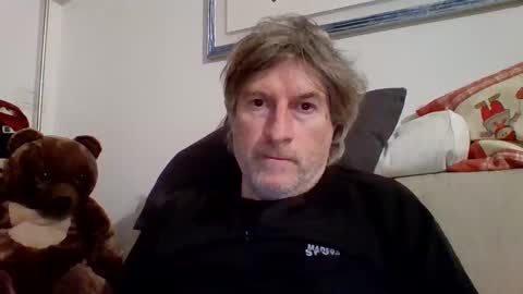 Snapshot of 22esserre chatting on January 28, 9:19 pm 22esserre online show from January 28, 9:19 pm