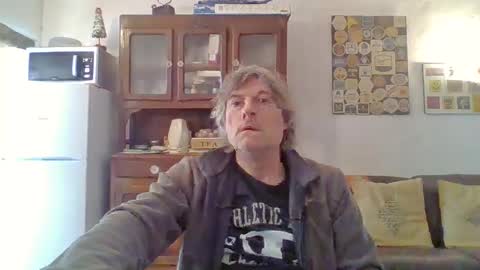 Snapshot of 22esserre chatting on February 3, 1:19 pm 22esserre online show from February 3, 1:19 pm