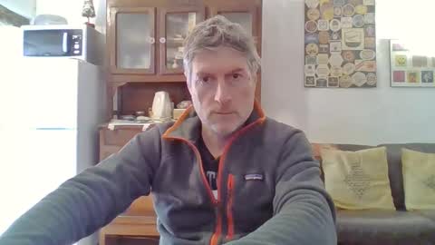 Snapshot of 22esserre chatting on February 14, 11:42 am 22esserre online show from February 14, 11:42 am