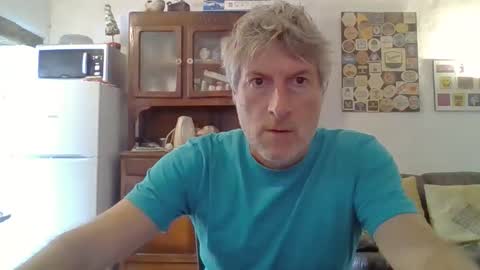 Snapshot of 22esserre chatting on September 17, 11:23 am 22esserre online show from September 17, 11:23 am