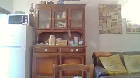 Snapshot of 22esserre chatting on October 3, 1:08 pm 22esserre online show from October 3, 1:08 pm