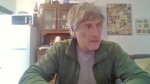 Snapshot of 22esserre chatting on October 23, 11:42 am 22esserre online show from October 23, 11:42 am