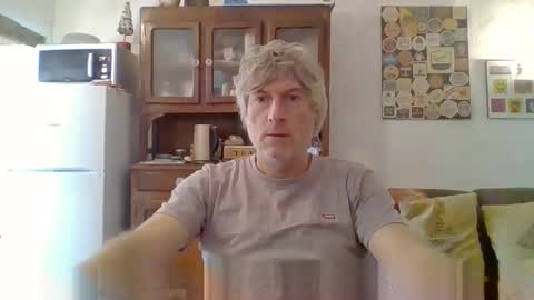 Snapshot of 22esserre chatting on November 5, 12:49 pm 22esserre online show from November 5, 12:49 pm