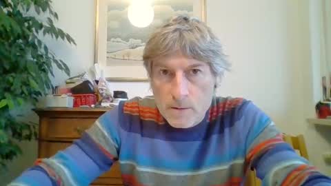 Snapshot of 22esserre chatting on November 16, 1:17 pm 22esserre online show from November 16, 1:17 pm