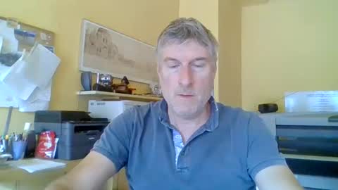 22esserre online show from June 17, 2:07 pm