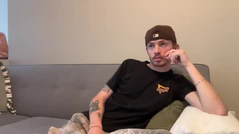 26sneakers online show from November 9, 9:46 pm