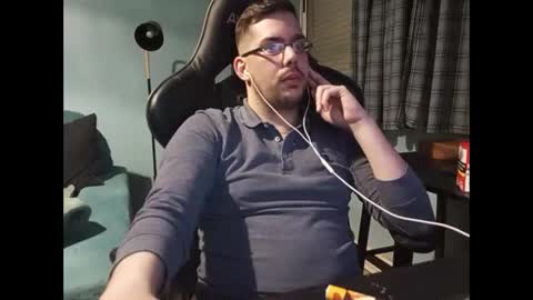 Snapshot of 27sp chatting on January 1, 11:16 am 27sp online show from January 1, 11:16 am