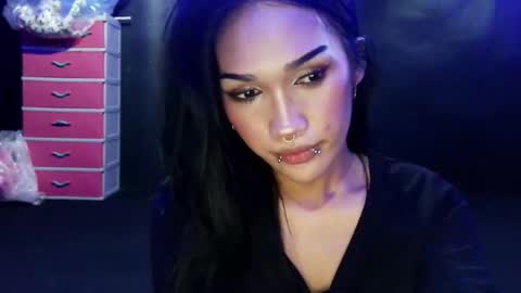 Snapshot of 2damnh0t_slut chatting on May 26, 1:07 pm haduki online show from May 26, 1:07 pm