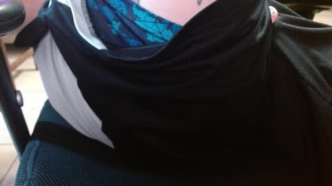 ThrillBilly online show from April 14, 11:33 pm