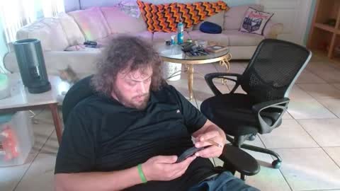 ThrillBilly online show from May 22, 10:37 pm