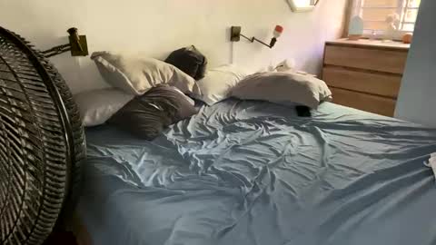 2littlefox online show from January 30, 5:17 pm