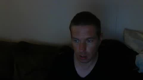 2small4you83 online show from September 22, 5:04 pm