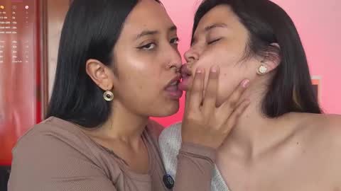 Dalilah and Tarah online show from March 8, 2:43 pm