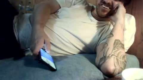 Snapshot of 30andspry chatting on July 24, 9:13 pm 30andspry online show from July 24, 9:13 pm