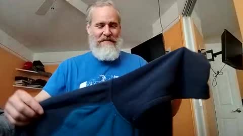 32666damon online show from January 13, 7:52 pm