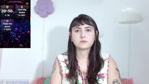 Eva online show from March 31, 4:29 pm