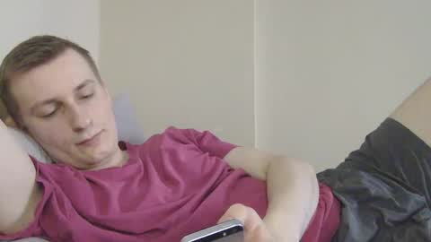 Snapshot of 3andy3 chatting on March 6, 8:44 am Andy online show from March 6, 8:44 am