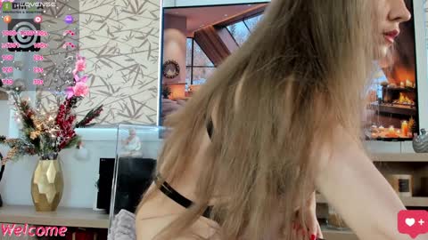 Ella online show from January 17, 7:41 am