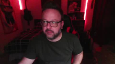 Snapshot of 3ndlessmike chatting on April 28, 10:42 am 3ndlessmike online show from April 28, 10:42 am