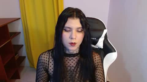 erika online show from October 29, 1:08 am