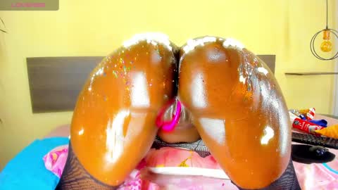 xiara online show from April 10, 10:25 pm