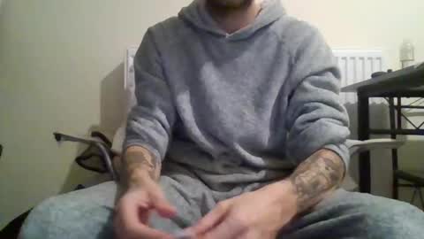 420feetloverr420 online show from October 27, 11:41 pm