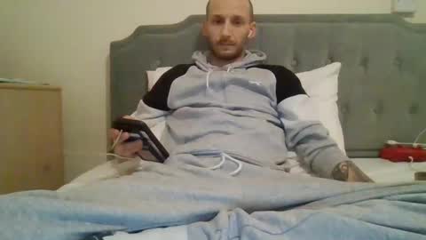 420feetloverr420 online show from March 31, 10:54 pm