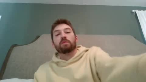 Snapshot of 420sluttsnbutts chatting on January 28, 8:04 pm 420sluttsnbutts online show from January 28, 8:04 pm