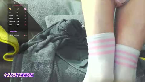 420steedz online show from December 20, 3:35 am