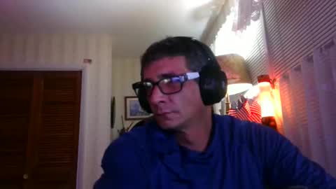 Snapshot of 420stonedranger chatting on December 14, 2:23 am 420stonedranger online show from December 14, 2:23 am