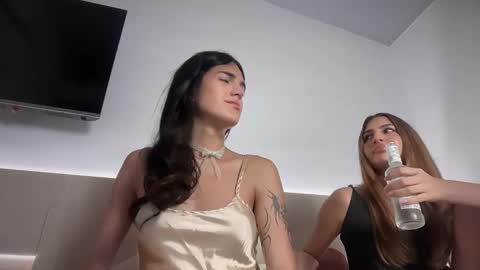 Snapshot of 4444ngel chatting on September 28, 11:32 pm Gabriela online show from September 28, 11:32 pm