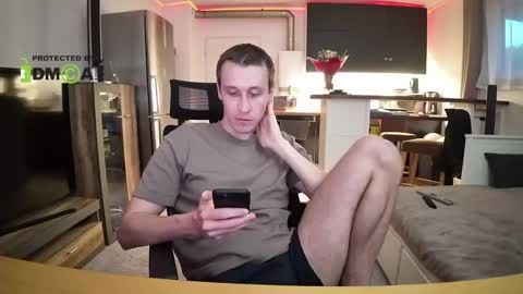 Snapshot of 4iksten chatting on May 24, 7:08 pm Superman online show from May 24, 7:08 pm