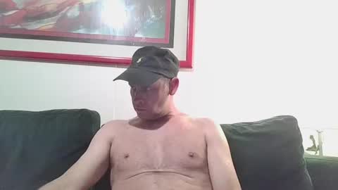 4nuf online show from January 3, 8:21 am