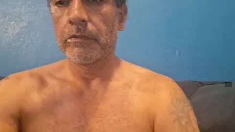 Snapshot of 4thethrillofit4 chatting on May 16, 12:07 am 4thethrillofit4 online show from May 16, 12:07 am