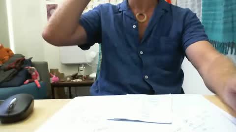 Snapshot of 555tony555 chatting on February 6, 11:04 pm 555tony555 online show from February 6, 11:04 pm