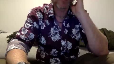 Snapshot of 555tony555 chatting on November 7, 9:31 am 555tony555 online show from November 7, 9:31 am