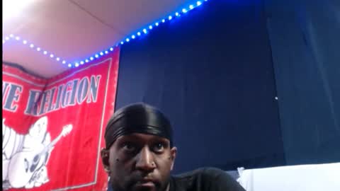 Snapshot of 5hbk chatting on September 23, 3:31 am Tettaz GetitJusy4ya online show from September 23, 3:31 am