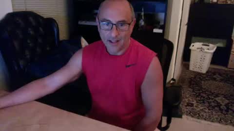 daddy vegas  for single women and couples here online show from October 25, 1:29 pm