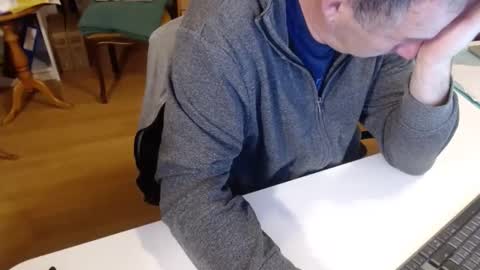 69pifpaf online show from December 9, 7:06 am