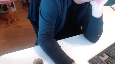 69pifpaf online show from January 5, 9:15 am