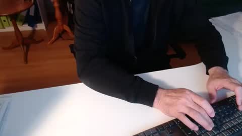 69pifpaf online show from February 23, 9:11 am