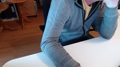 69pifpaf online show from October 4, 8:45 am